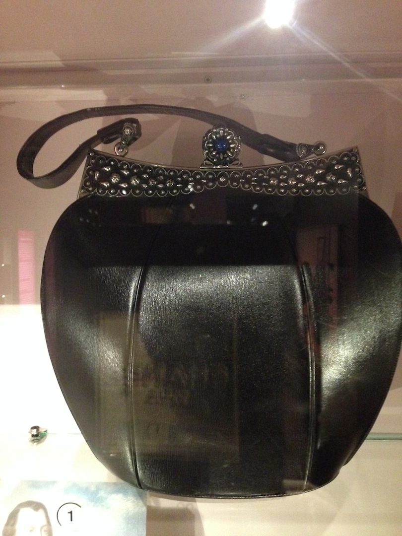 Leather handbag Schiaparelli 1950s