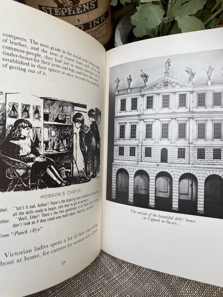 The Dolls' House Book Love Vintage The Past in a Parcel